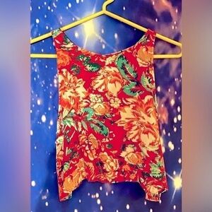 Forever 21 Red Floral Crop Top​​